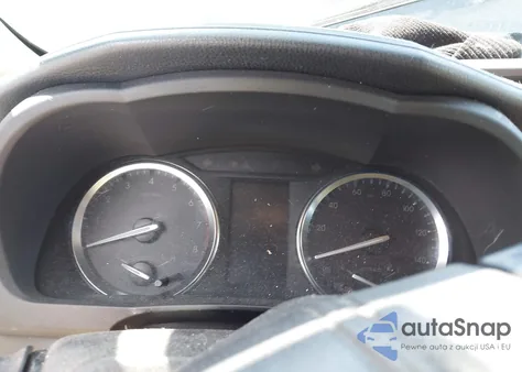 2014 Toyota Highlander Xle V6 z USA, uszkodzony, nr VIN 5TDJKRFH0ES033696